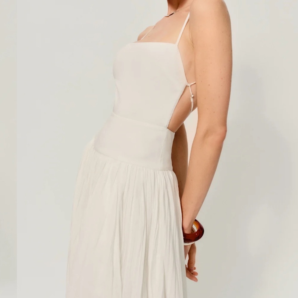 New In! Reformation Perlette Maxi Dress Ivory - Picture 3 of 6